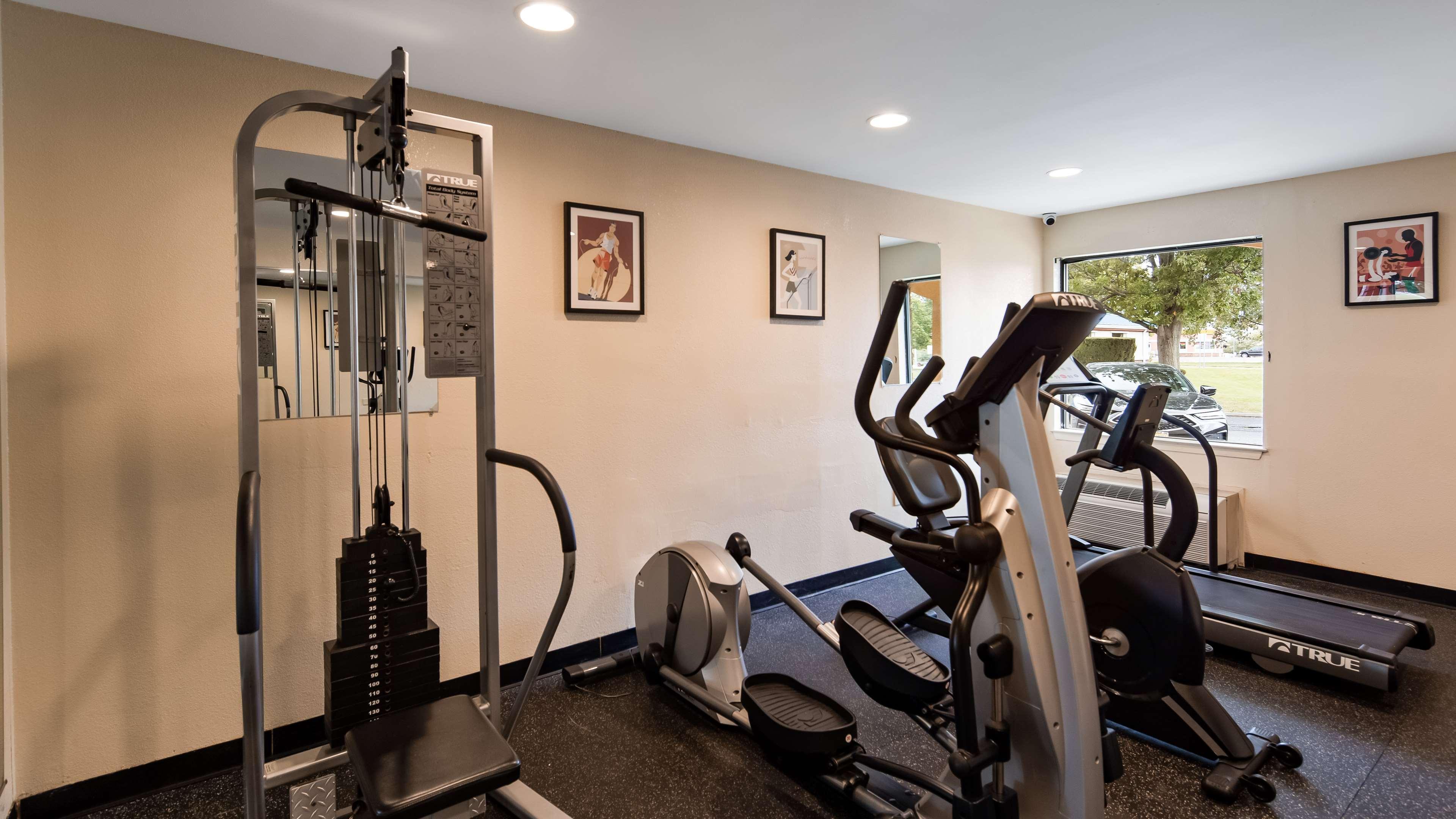 Surestay Hotel By Best Western East Brunswick Ngoại thất bức ảnh