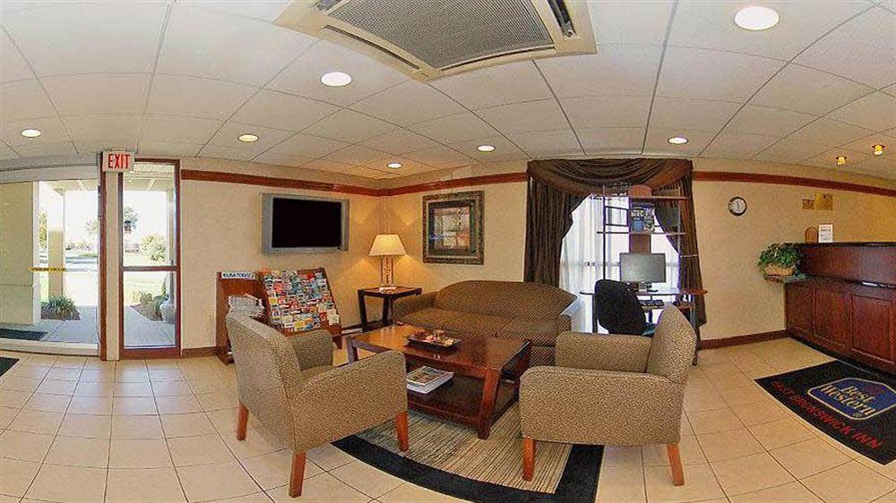 Surestay Hotel By Best Western East Brunswick Ngoại thất bức ảnh